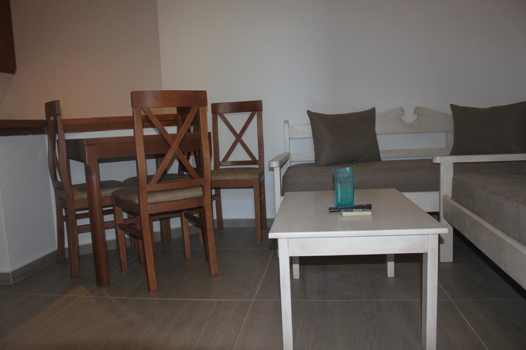 Sunny Suites Maleme Eksteriør billede