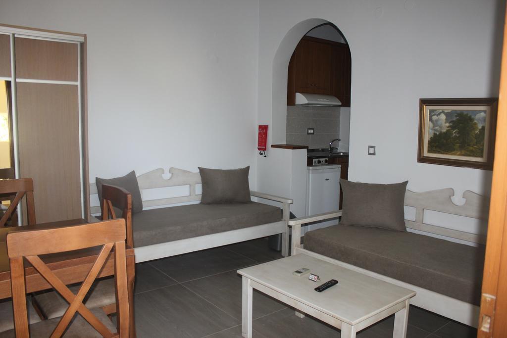 Sunny Suites Maleme Eksteriør billede