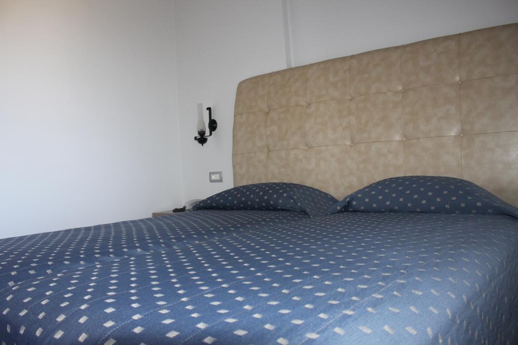Sunny Suites Maleme Eksteriør billede