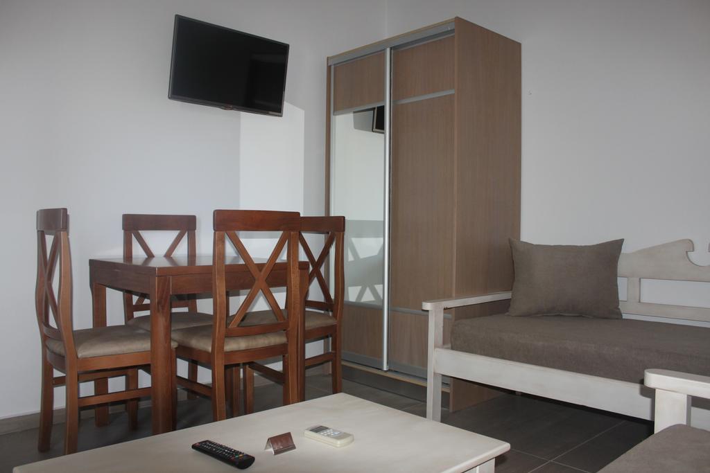 Sunny Suites Maleme Eksteriør billede