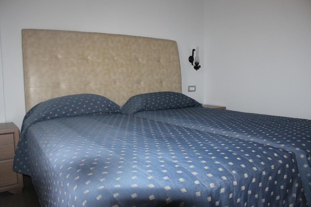 Sunny Suites Maleme Eksteriør billede