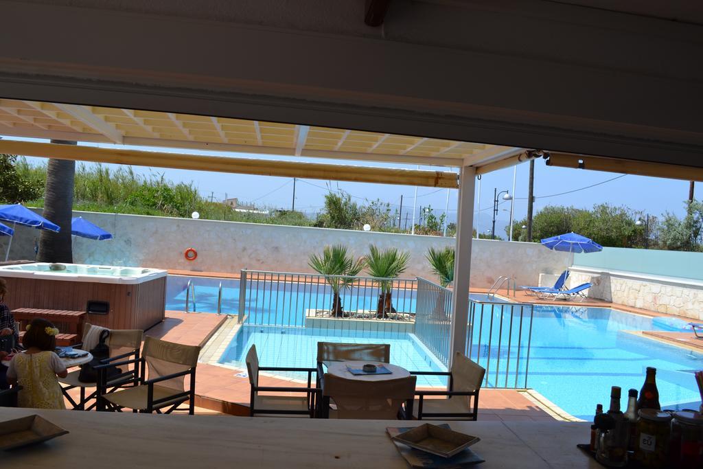 Sunny Suites Maleme Eksteriør billede