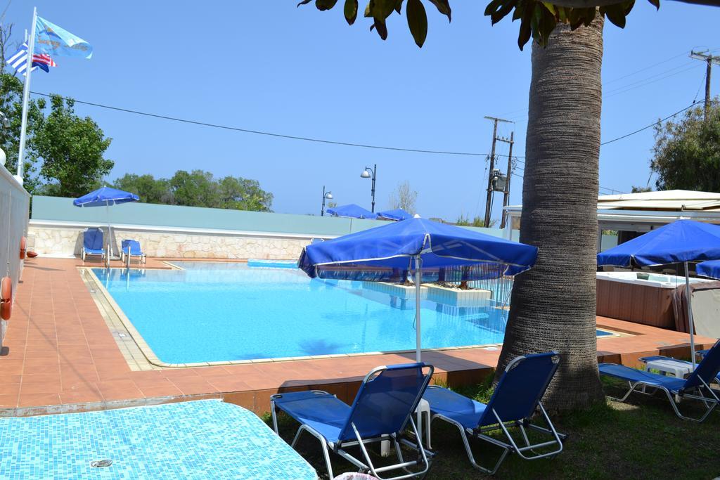 Sunny Suites Maleme Eksteriør billede