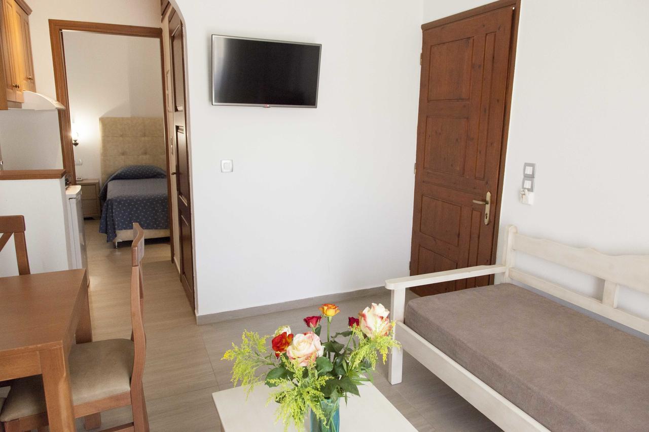 Sunny Suites Maleme Eksteriør billede